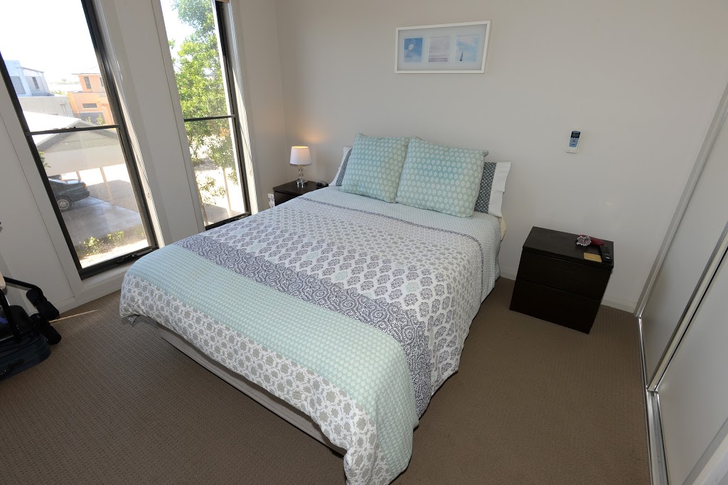 Yarrawonga Waterfront Apartments | lodging | 27B Cypress Dr, Mulwala NSW 2647, Australia | 0431414558 OR +61 431 414 558