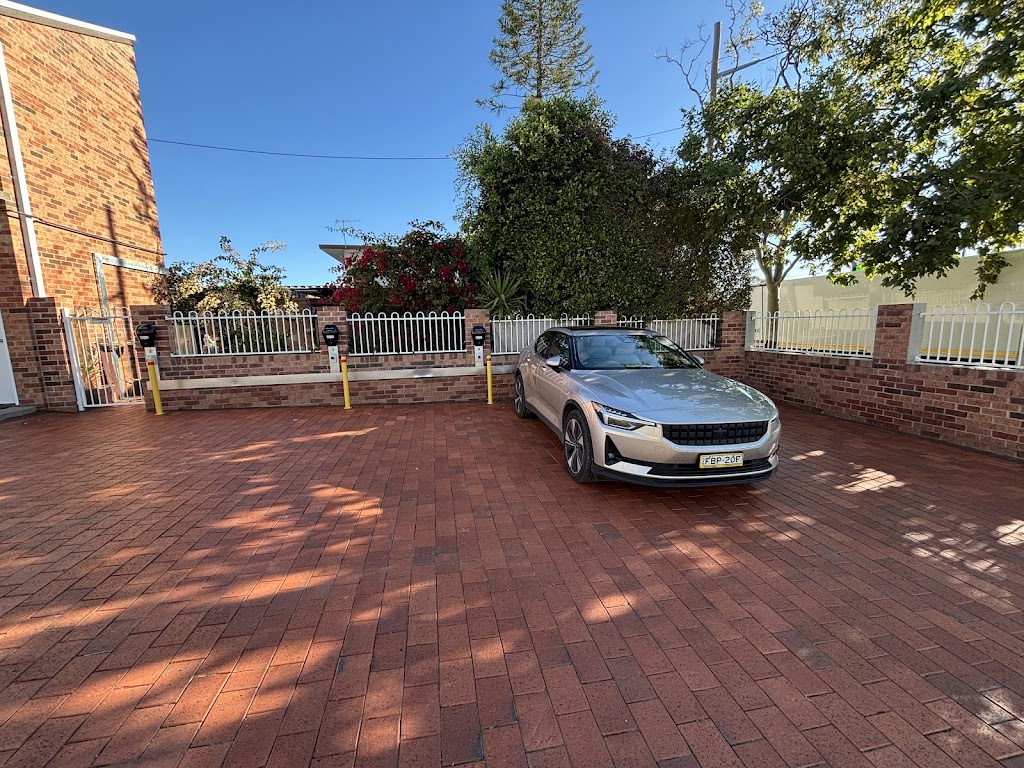 Exploren Charging Station | 22 Morilla St, Lightning Ridge NSW 2834, Australia | Phone: 1300 755 087