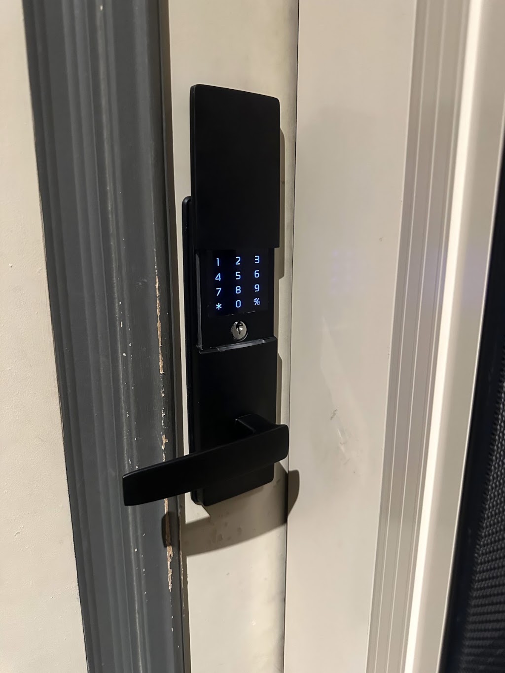 The Gateway Locksmiths | Glencoe Pl, Lilydale VIC 3140, Australia | Phone: 0421 274 614