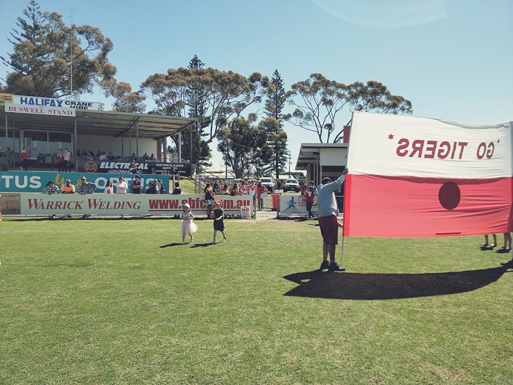 Hands Memorial Oval | park | South Bunbury WA 6230, Australia