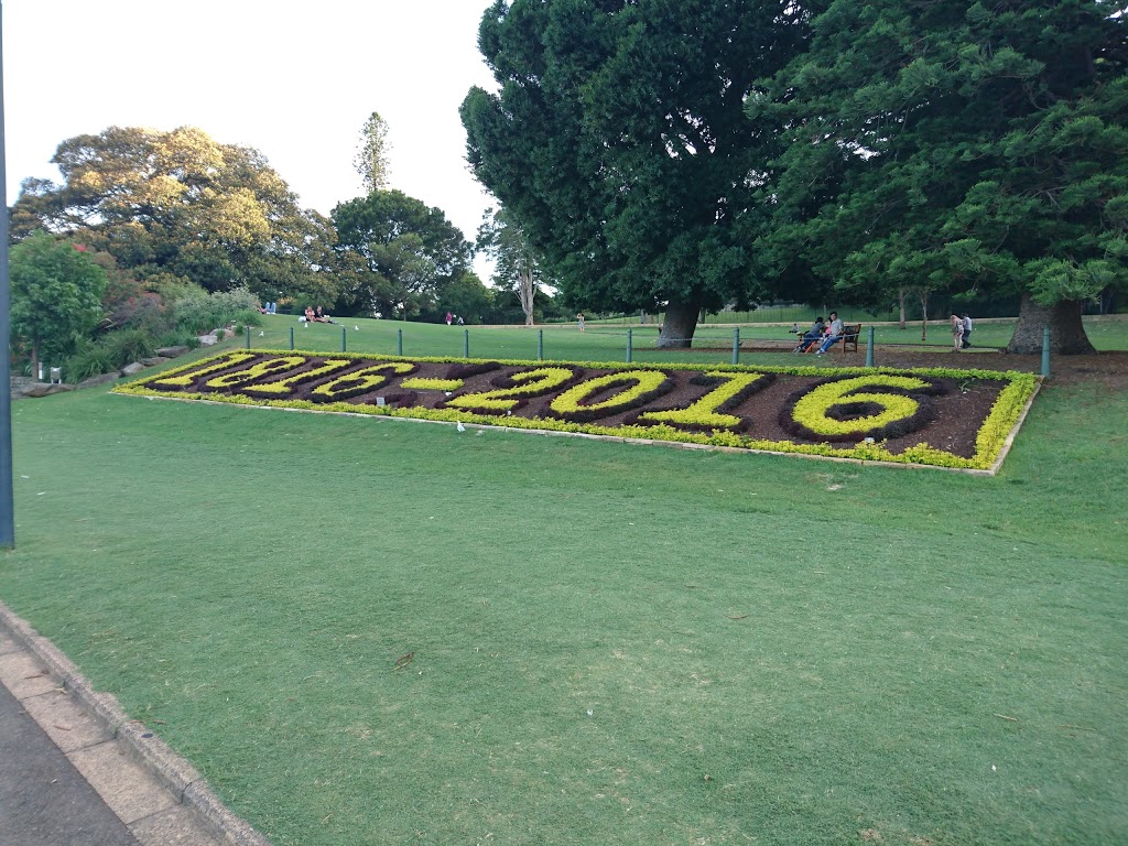Tarpeian Precinct Lawn, Royal Botanic Garden | Royal Botanic Gardens, Macquarie St, Sydney NSW 2000, Australia | Phone: (02) 9231 8111