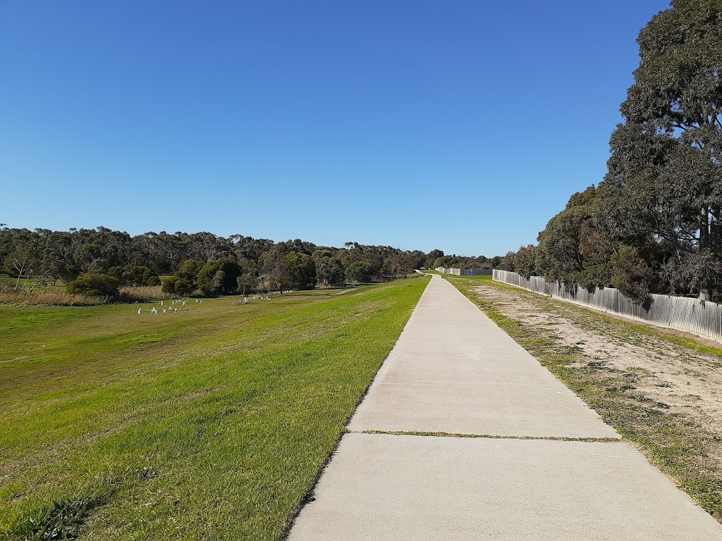 Essex Park Retarding Basin | park | Endeavour Hills VIC 3802, Australia