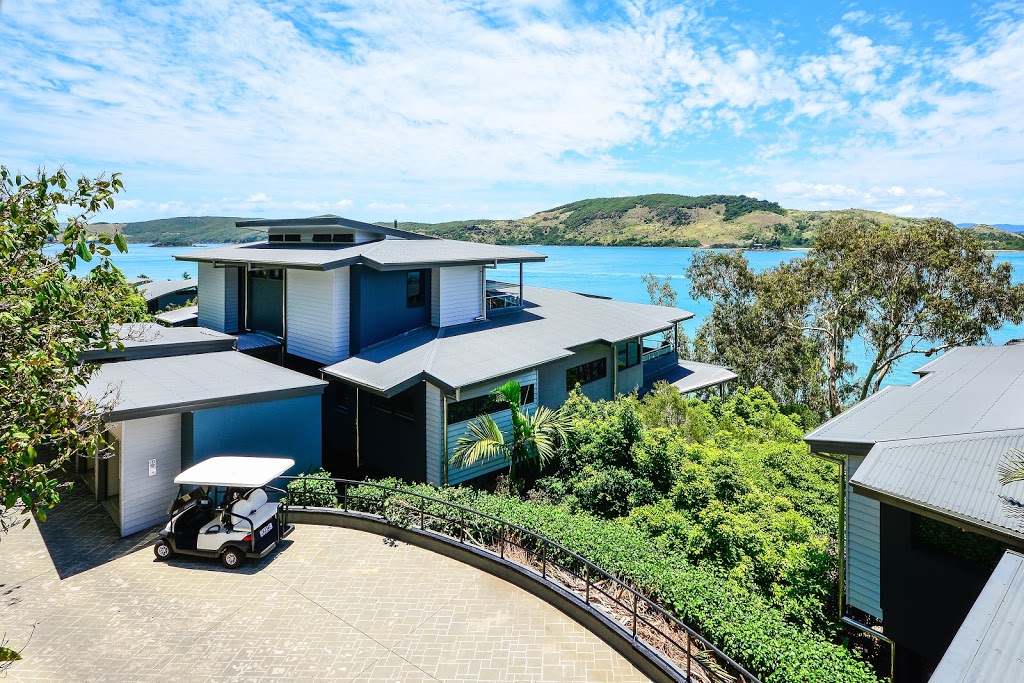 Hamilton Island Luxury Private Apartments | real estate agency | 77 Front St, Hamilton Island QLD 4803, Australia | 1300679559 OR +61 1300 679 559