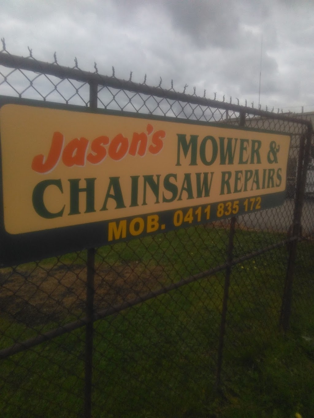 Jasons Mower & small engine repairs Mower wreckers | 1 Kirwin Rd, Morwell VIC 3840, Australia | Phone: 0411 835 172