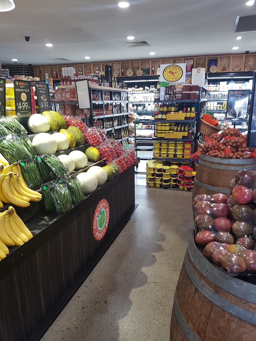Ashgrove Fresh Fruit Market | 1/15 Stewart Rd, Ashgrove QLD 4060, Australia | Phone: (07) 3366 1774
