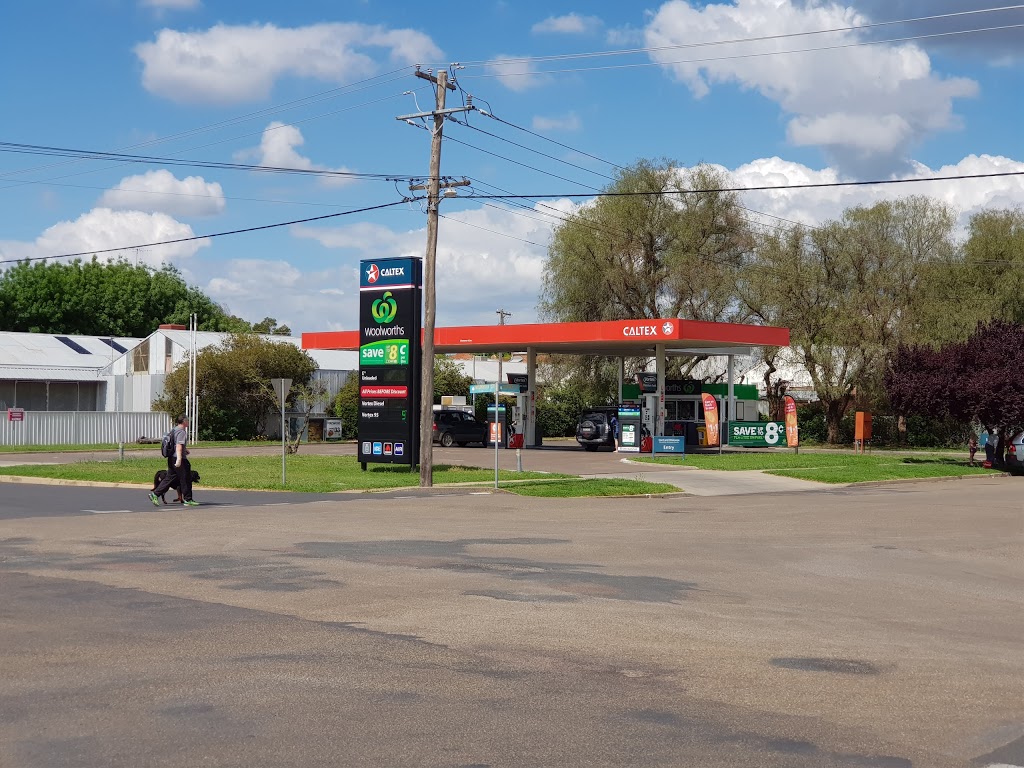 Caltex Woolworths | gas station | 88 Murray St, Cootamundra NSW 2590, Australia | 0269426092 OR +61 2 6942 6092