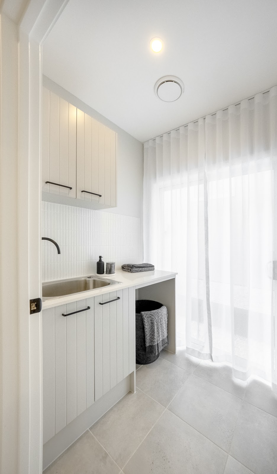 Sundancer Homes Wilton Display Home | 5 Davisland Ave, Wilton NSW 2571, Australia | Phone: 0414 330 360