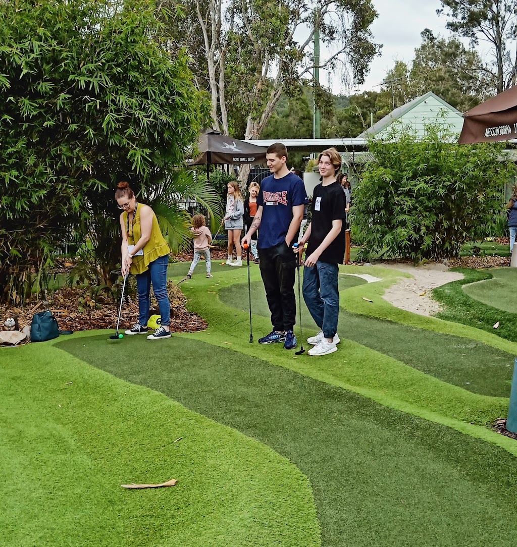 Mt Gravatt Mini Golf & Foot Golf | Entrance via, Mt Gravatt Showgrounds, Broadwater Rd, Mount Gravatt QLD 4122, Australia | Phone: (07) 3107 3218