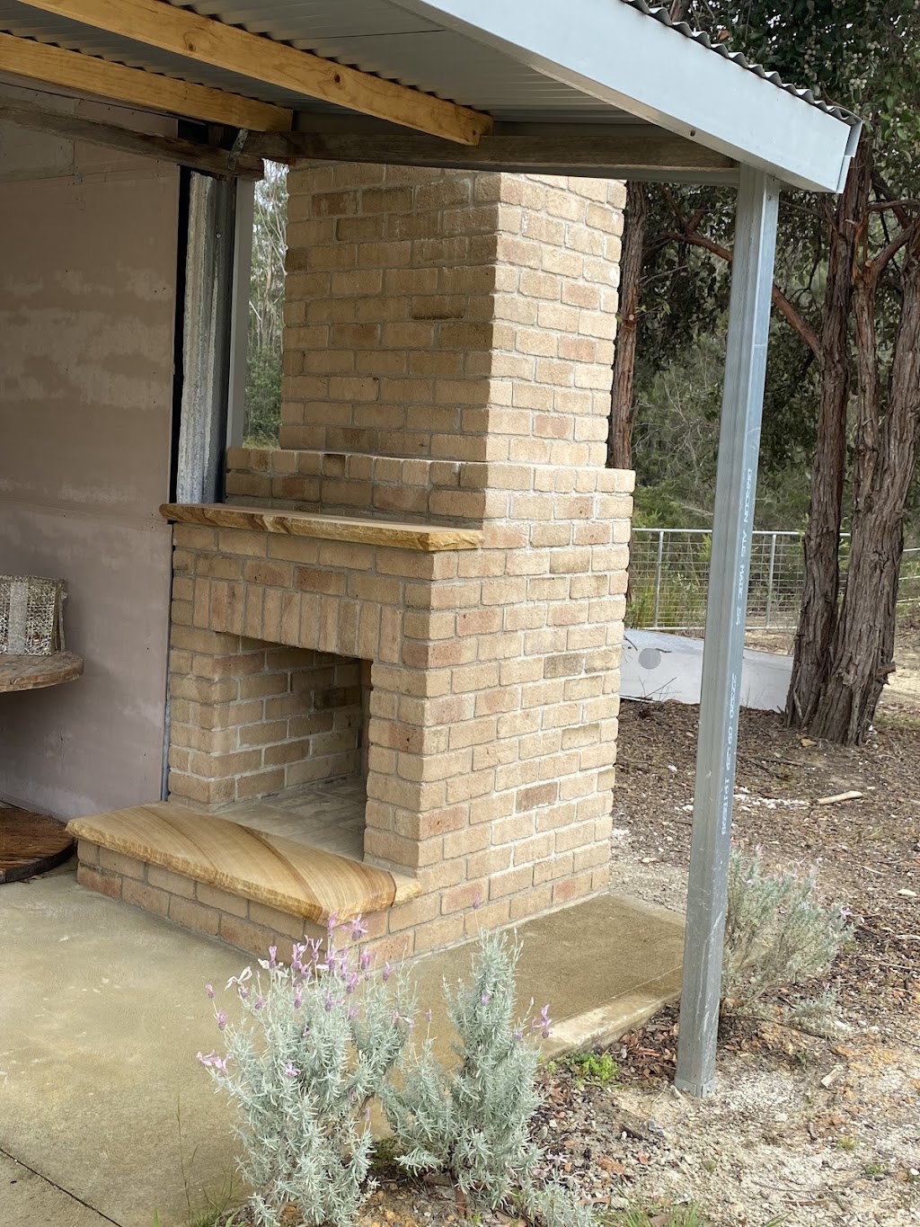 SMB Bricklaying | 2 Roseville Rd, Bomaderry NSW 2541, Australia | Phone: 0466 263 518