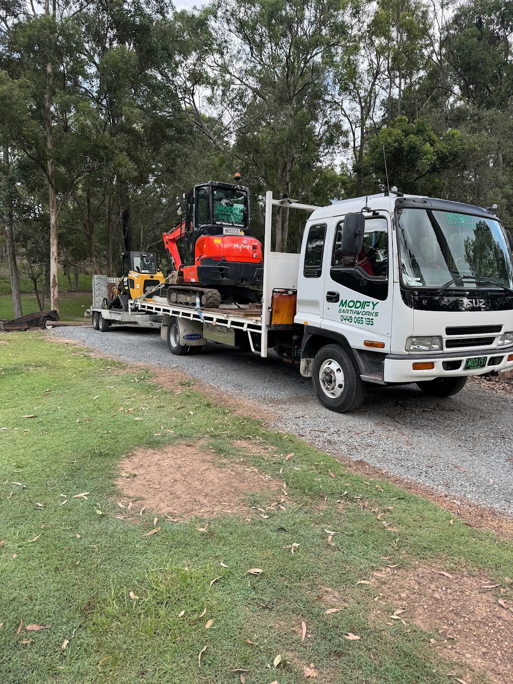 Modify Earthworks pty ltd | 17 Narrabri Ct, Gaven QLD 4211, Australia | Phone: 0449 065 135