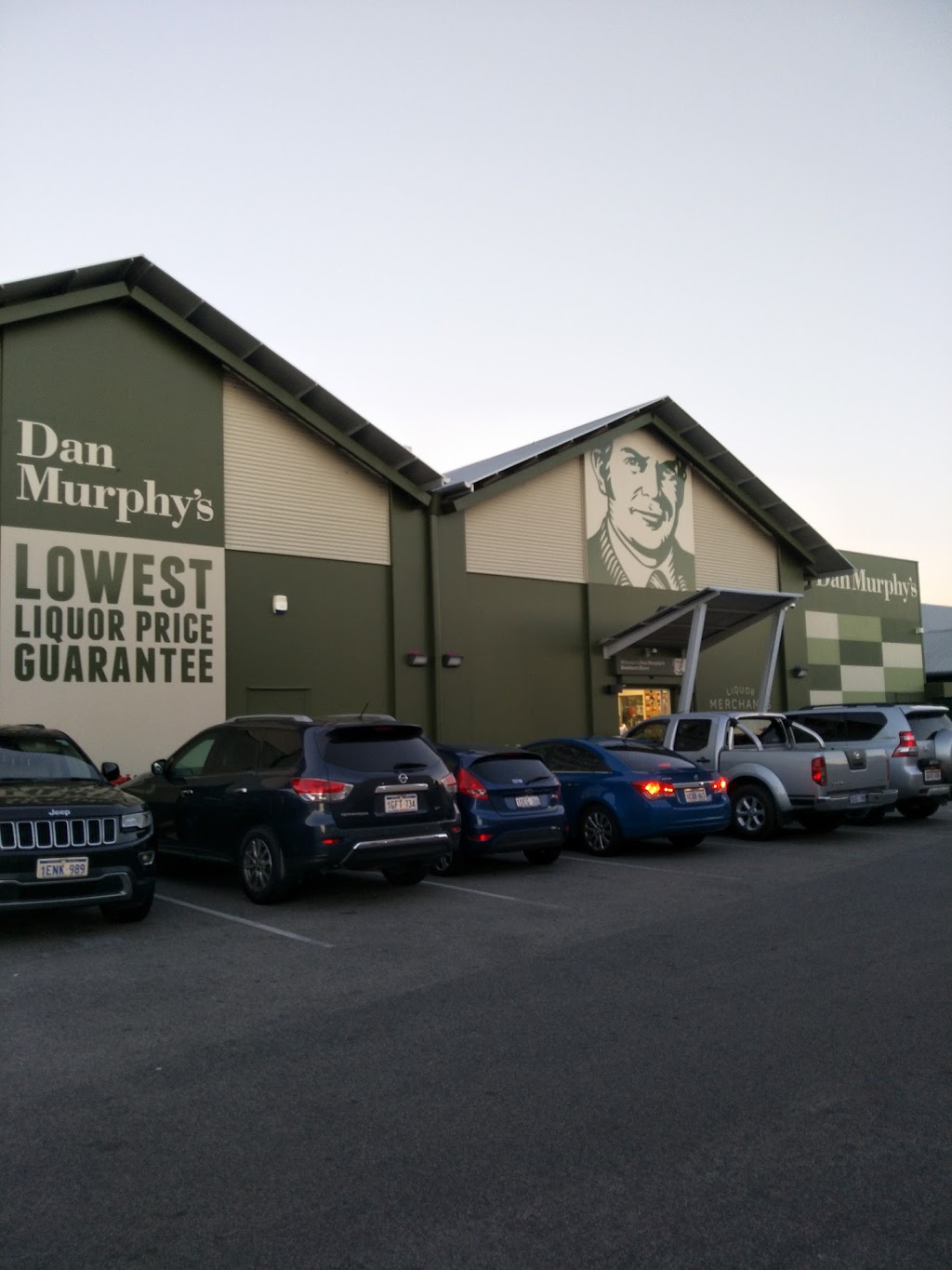 Dan Murphys Southern River | store | Holmes St, Southern River WA 6110, Australia | 1300723388 OR +61 1300 723 388