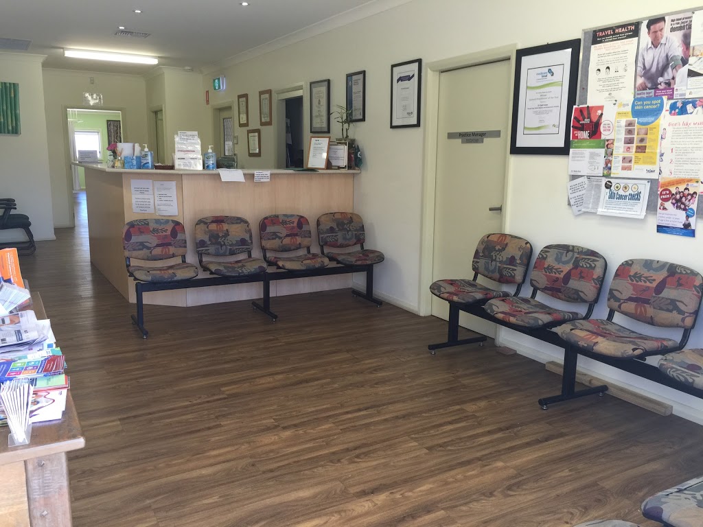Russell Vale Family Medical & Acupuncture Practice | doctor | 113 Bellambi Ln, Bellambi NSW 2518, Australia | 0242843575 OR +61 2 4284 3575