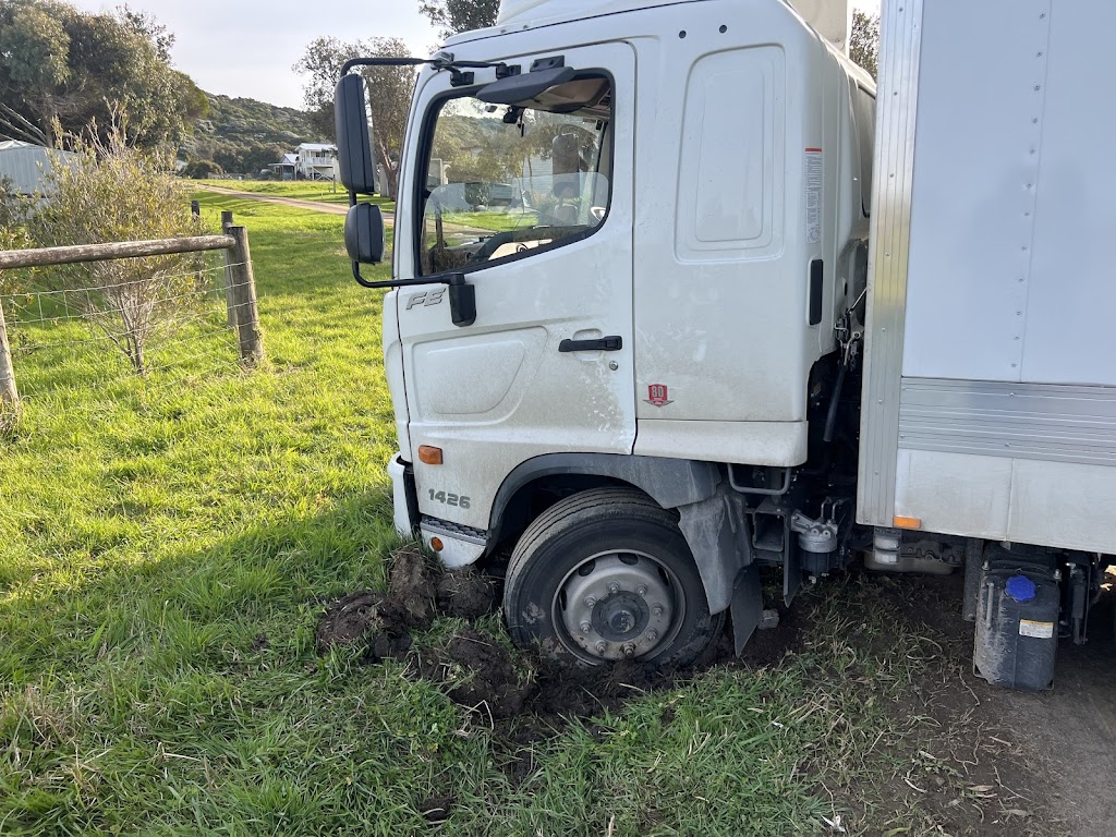 Tarwin Lower Towing | 49 River Dr, Tarwin Lower VIC 3956, Australia | Phone: 0419 537 747 Tarwin Lower Towing | 49 River Dr, Tarwin Lower VIC 3956, Australia | Phone: 0419 537 747