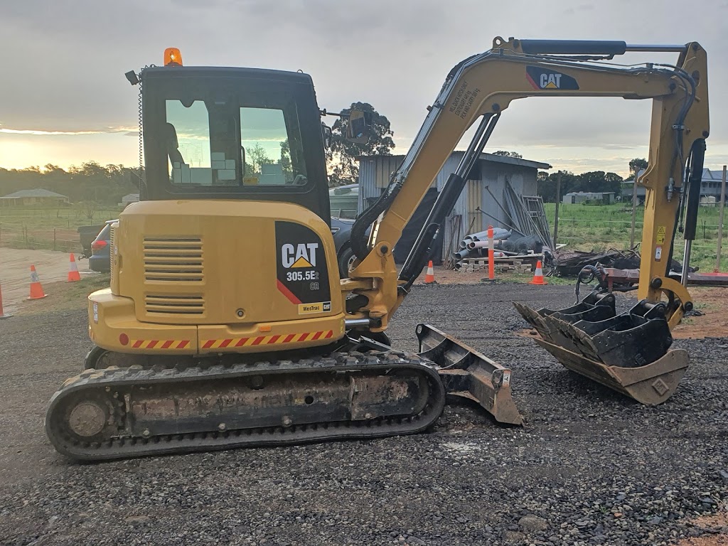 ONTRACK Earthmoving & Demolition | general contractor | Kerry Rd, Schofields NSW 2762, Australia | 0405434348 OR +61 405 434 348