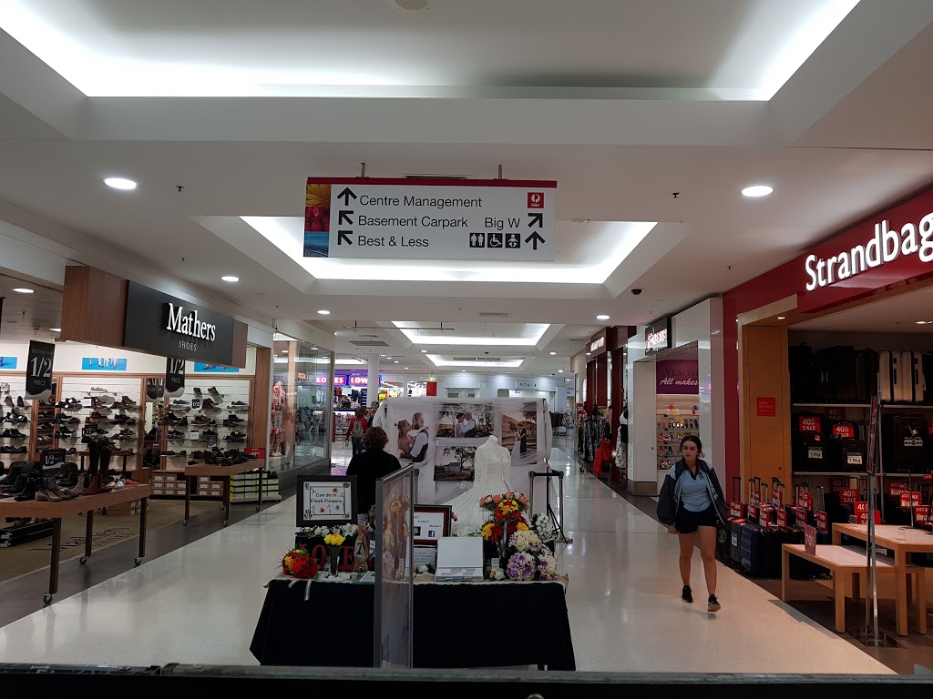Kingaroy Shoppingworld | shopping mall | 29-45 Alford St, Kingaroy QLD 4610, Australia | 0741625745 OR +61 7 4162 5745