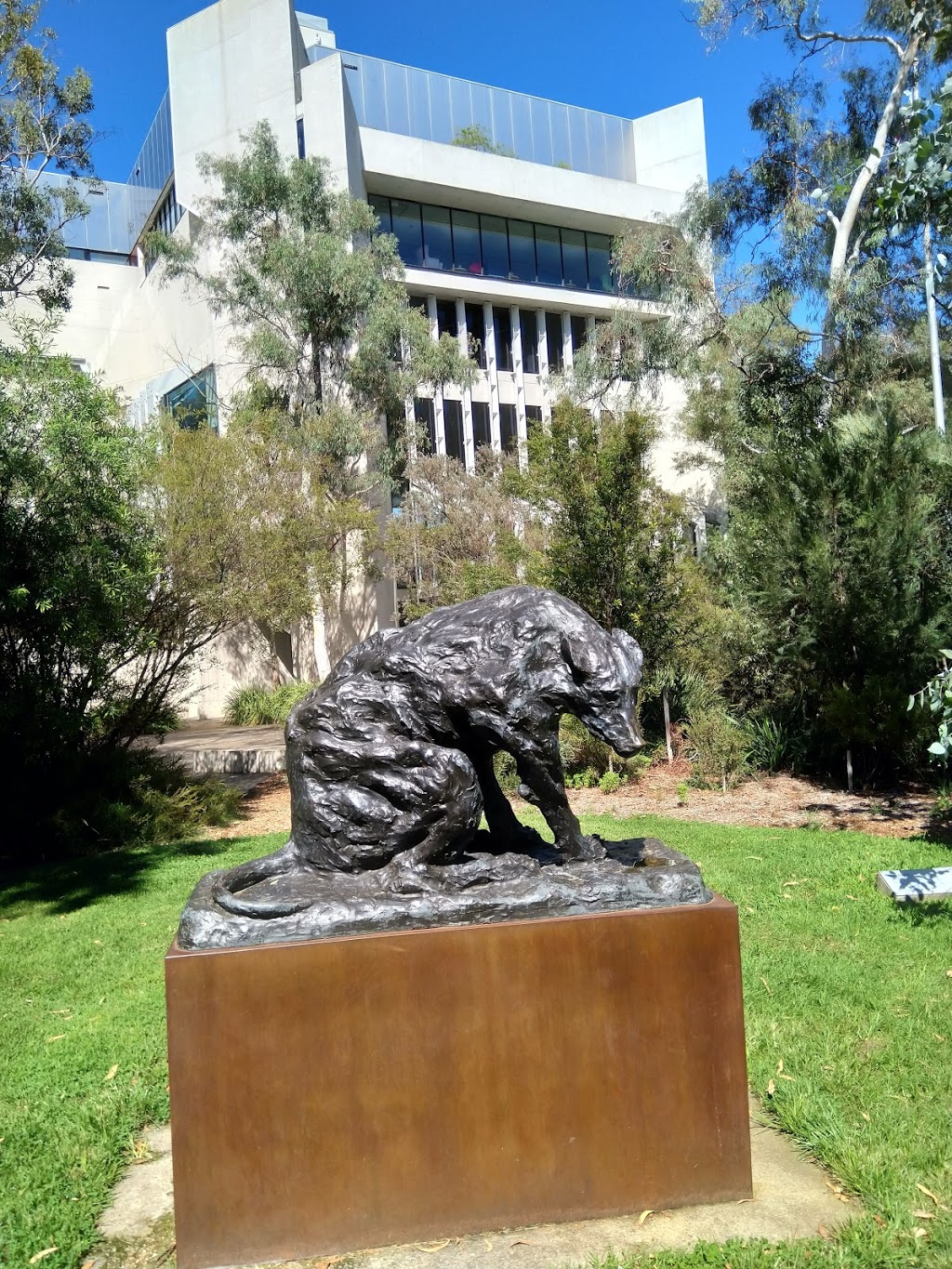 Sculpture Garden | Parkes Pl, Parkes ACT 2600, Australia | Phone: (02) 6240 6711