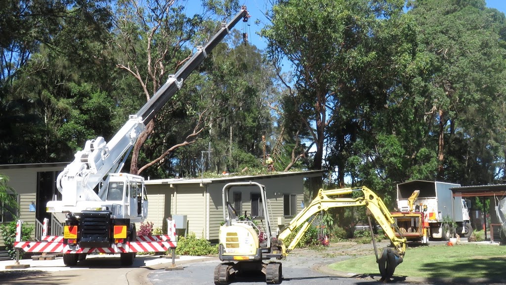 JPTS Crane Services | 24 Caleyi Cres, Tuncurry NSW 2428, Australia | Phone: 0418 448 313