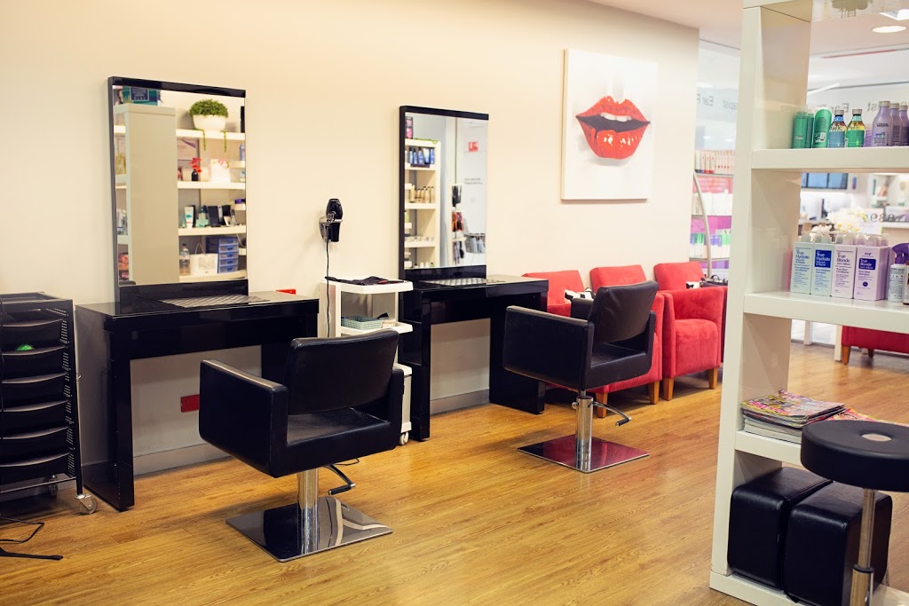 Hair FX | hair care | Mt Barker Central Shopping Centre, Hutchinson St, Mount Barker SA 5251, Australia | 0883912922 OR +61 8 8391 2922