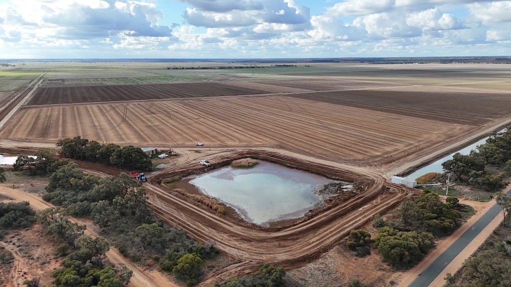 Foott Earthmoving | 6 Annear Court, Swan Hill VIC 3585, Australia | Phone: 0421 788 147