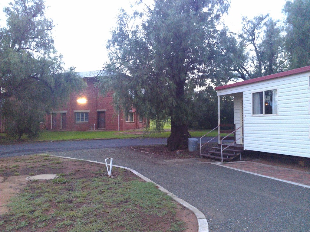 Spicer Caravan Park | rv park | 37A Albert St, Parkes NSW 2870, Australia | 0268626162 OR +61 2 6862 6162