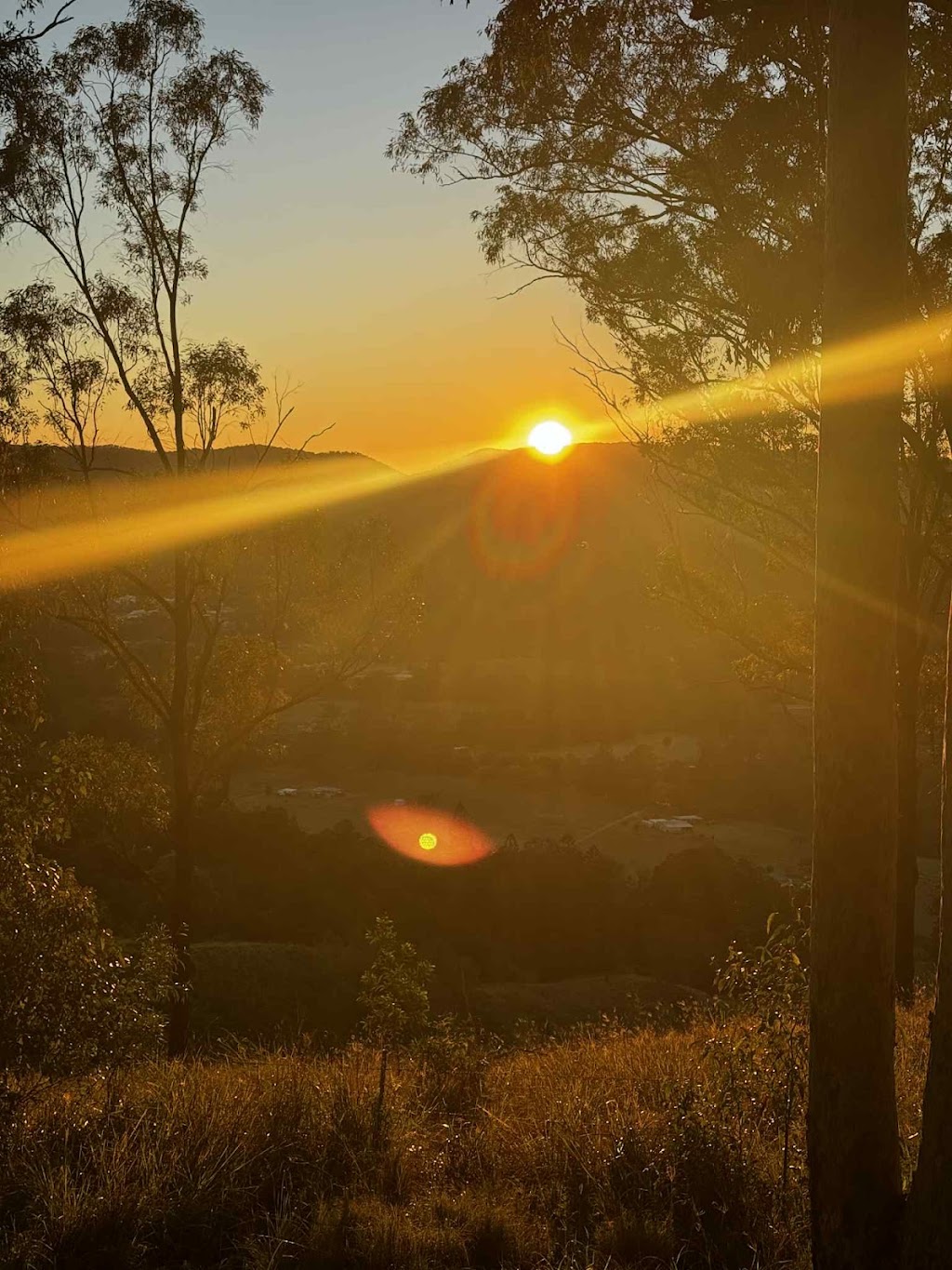 Hinterland Heights | 70 Double Crossing Rd, Canungra QLD 4275, Australia | Phone: 0424 349 931