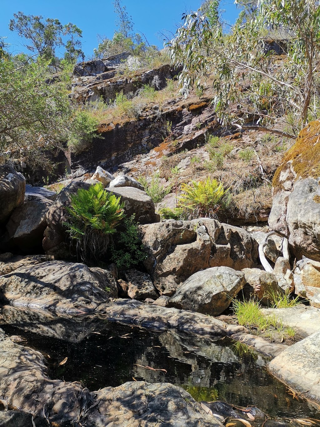 Billimina Shelter | tourist attraction | Goat Track, Glenisla VIC 3314, Australia | 131963 OR +61 131963