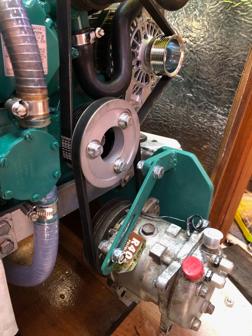 Smooth Torque Marine | Ship Yard, Shop 9, Mackay Harbour QLD 4740, Australia | Phone: 0418 561 392