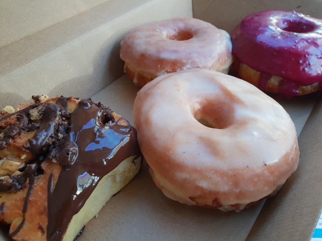Top Dup Donuts | 82 Archibald St, Willagee WA 6156, Australia | Phone: 0428 214 846