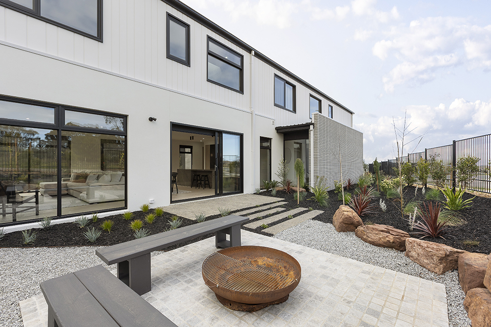 Hudson Ridge Display Home - Archer 38 | 1 Agonis Pl, Mount Duneed VIC 3217, Australia | Phone: (03) 5243 6120