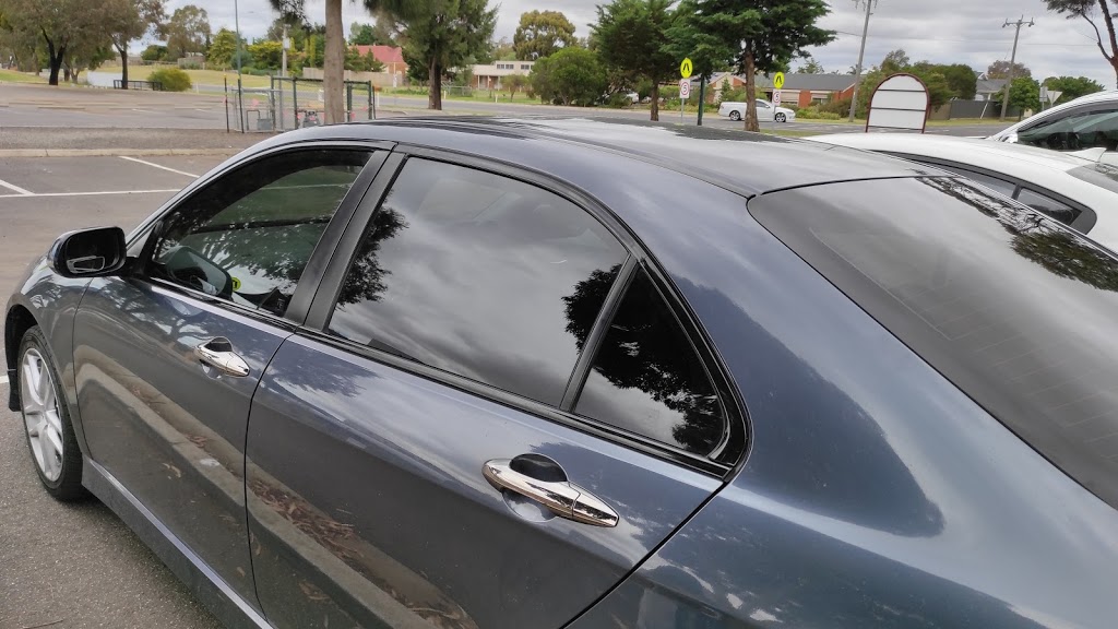 DT tint | car repair | 21 Farmington Rd, Cairnlea VIC 3023, Australia | 0401648625 OR +61 401 648 625