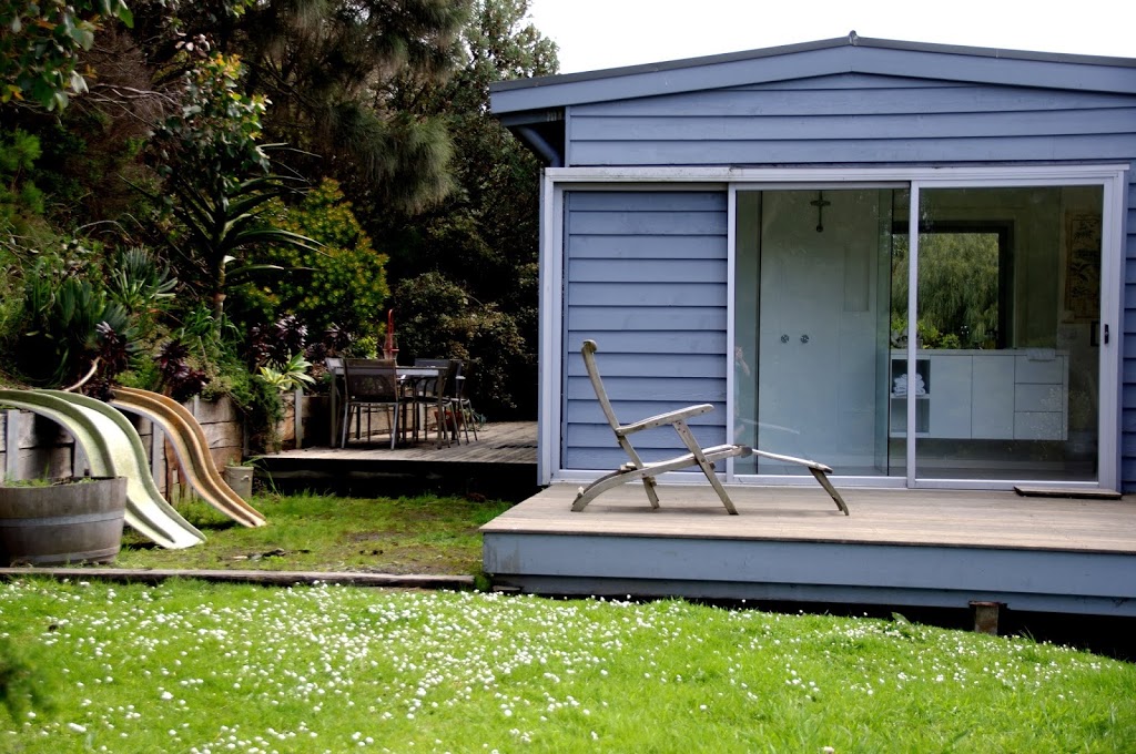 Storm Point Holliday Cottage | lodging | 371 Great Ocean Rd, Marengo VIC 3233, Australia