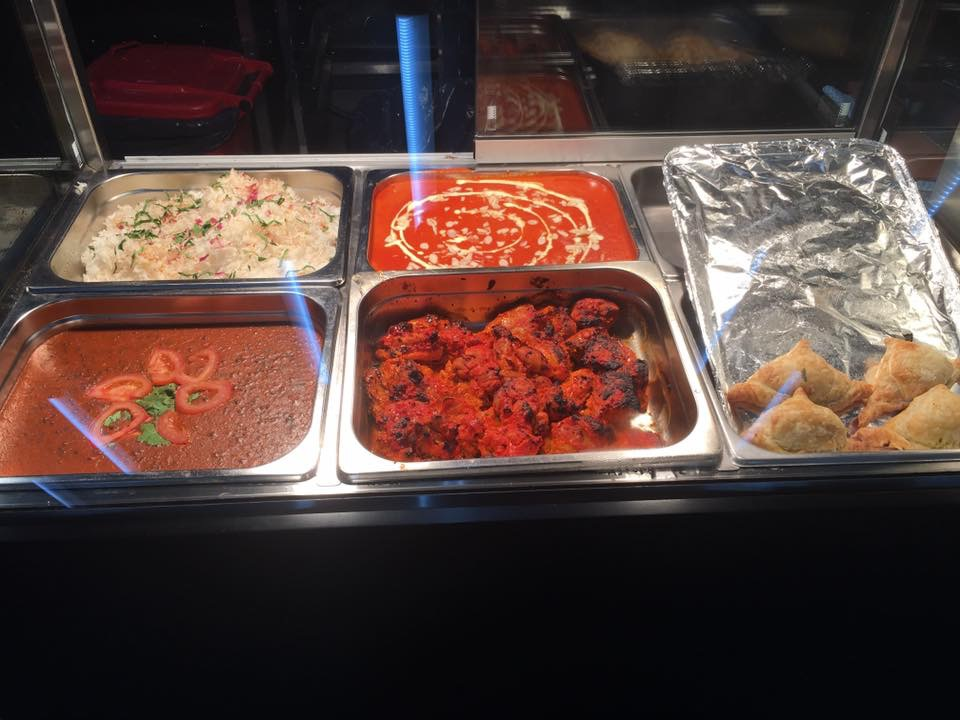 Freshwater Friendly Grocer And Authentic Indian Takeaway | store | 227-229 Kamerunga Rd, Freshwater QLD 4870, Australia | 0740551719 OR +61 7 4055 1719