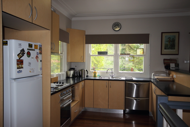 The Nineteenth | lodging | 10 Valley View Rd, Blackheath NSW 2785, Australia | 0247878231 OR +61 2 4787 8231