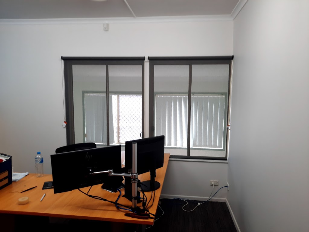 Cracker Blinds & Curtains | 5 Golf Links Dr, Kilcoy QLD 4515, Australia | Phone: 0428 235 165