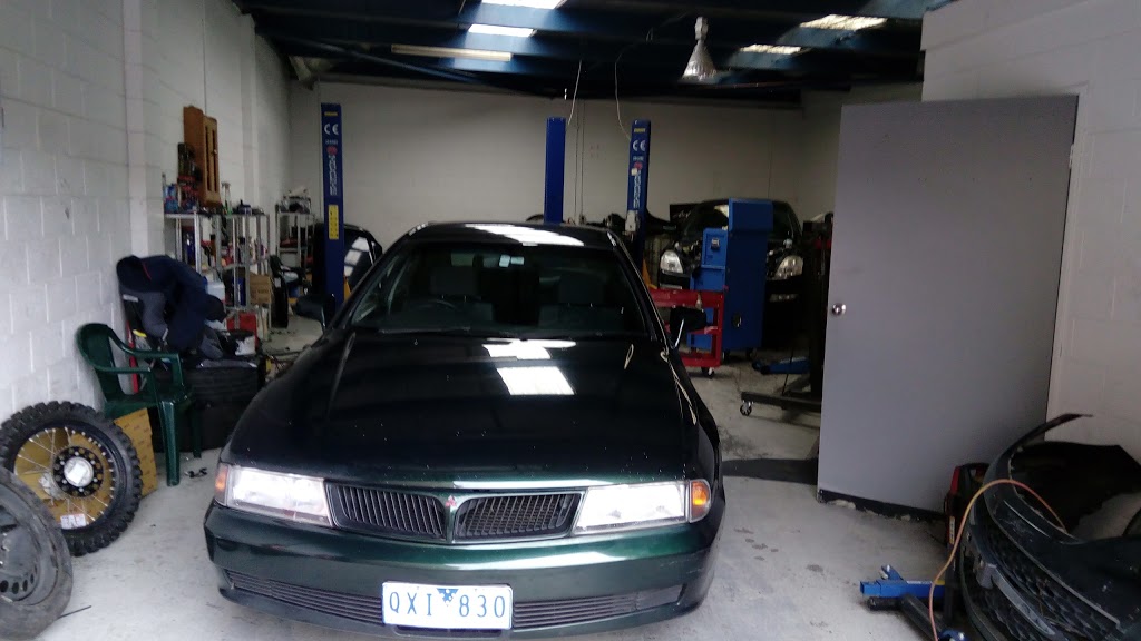 Spring Automotive Repairs | 6/112 Hammond Rd, Dandenong South VIC 3175, Australia | Phone: (03) 9793 2002