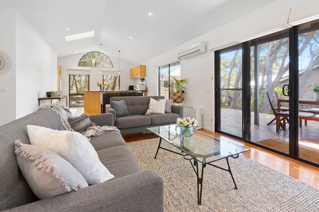 Back Beach Retreat | 496 Tasman Dr, Rye VIC 3941, Australia | Phone: (03) 5984 2666