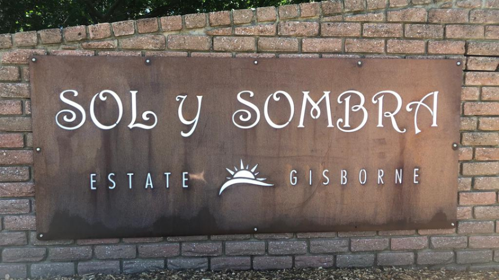 Sol Y Sombra Estate | 38 Greenvale Dr, Gisborne VIC 3437, Australia | Phone: 0438 030 906