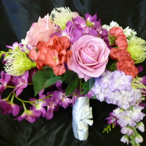 silkflowers.com.au | florist | 4/6 Scallop St, Huskisson NSW 2540, Australia | 0244434884 OR +61 2 4443 4884