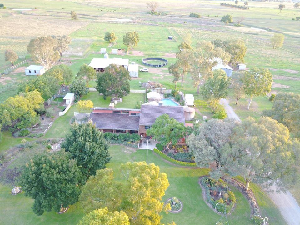 Sheffield Bed & Breakfast - Tamworth Equine Stayover | lodging | 272 Whitehouse Ln, Kingswood NSW 2340, Australia | 0267659305 OR +61 2 6765 9305