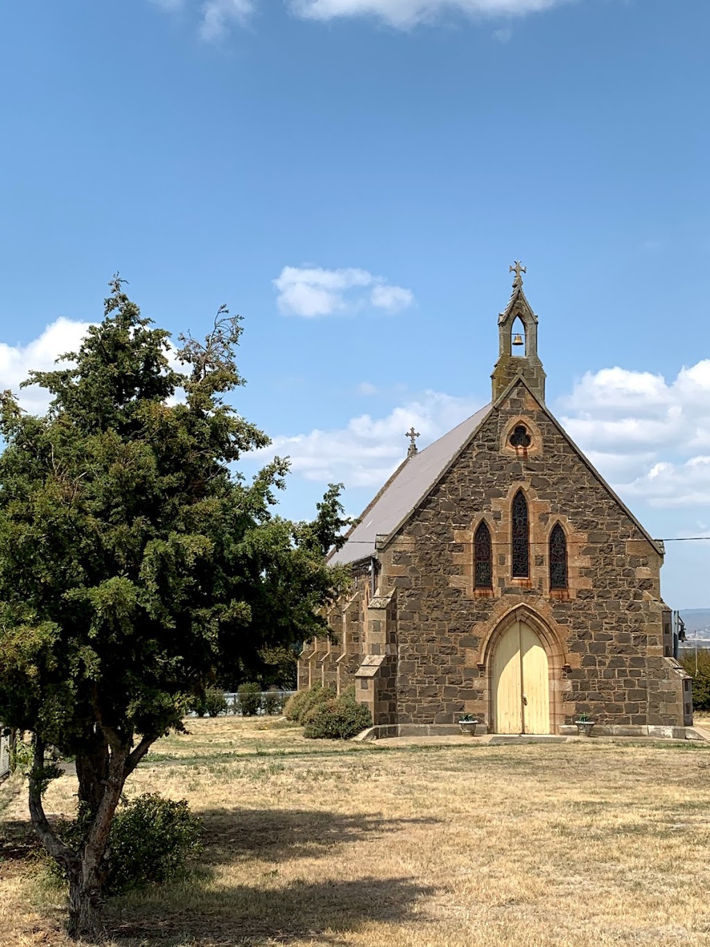 St Michaels Catholic Church | church | 4 King St, Campbell Town TAS 7210, Australia | 0363811122 OR +61 3 6381 1122