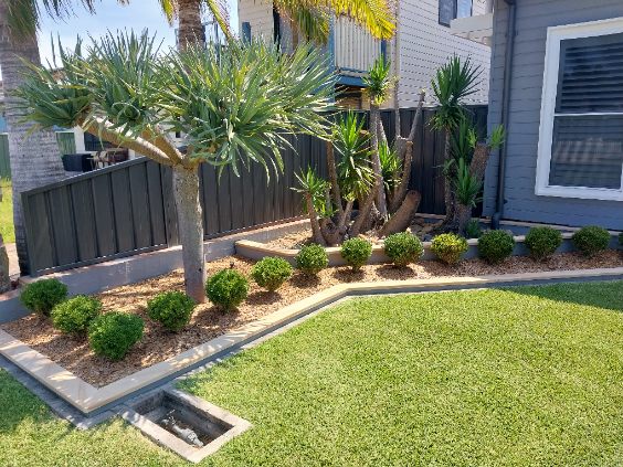 Str8az fencing & gates | Unit 6/22 Accolade Ave, Morisset NSW 2264, Australia | Phone: 0481 955 633