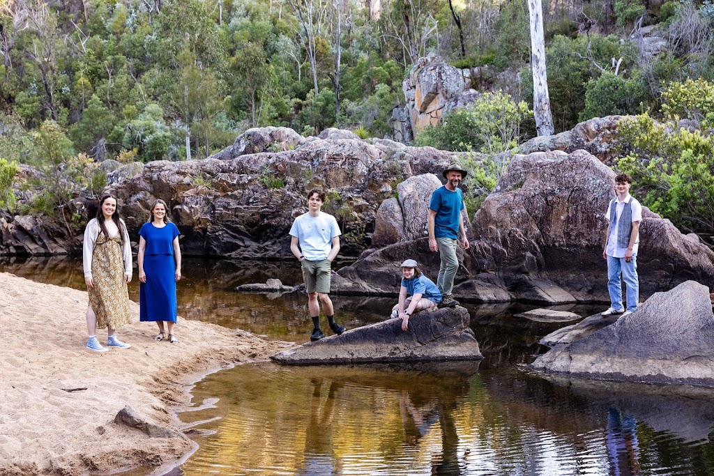 Hobbstography | 8 Bantry Rd, Scrubby Mountain QLD 4356, Australia | Phone: 0427 321 296