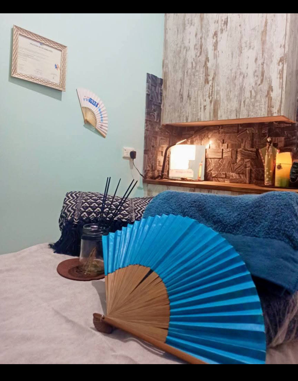 Massage à Paris by Aude Hin | 103 George St, Kalbar QLD 4309, Australia | Phone: 0494 057 136