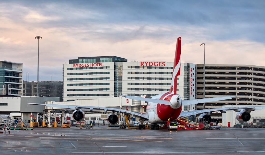 Rydges Sydney Airport | cafe | Sydney Airport (SYD), 8 Arrival Ct, Mascot NSW 2020, Australia | 0293132500 OR +61 2 9313 2500