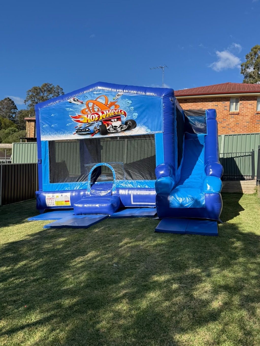 CK Jumping Castles Pty Ltd | Lancaster St, Gregory Hills NSW 2557, Australia | Phone: 0413 684 777
