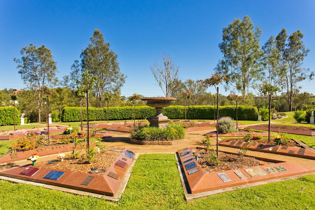 Centenary Memorial Gardens | 353 Wacol Station Road, Sumner QLD 4074, Australia | Phone: (07) 3271 1222