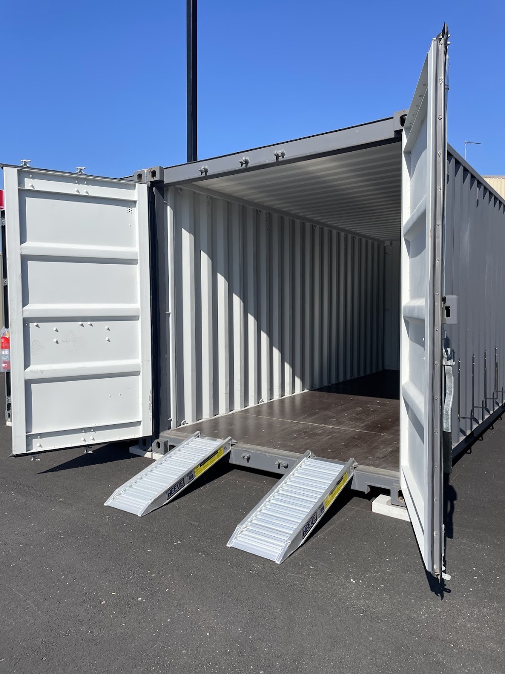 SureSafe Self Storage Albury | 99 Bennu Cct, Thurgoona NSW 2640, Australia | Phone: (02) 6061 0999