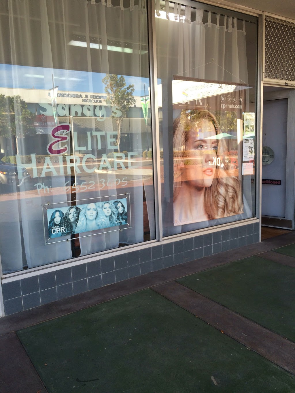 Sandys Elite Haircare | Shop 29-30 Valley Fair, 102-128 Victoria Street, Taree NSW 2430, Australia | Phone: (02) 6552 3405