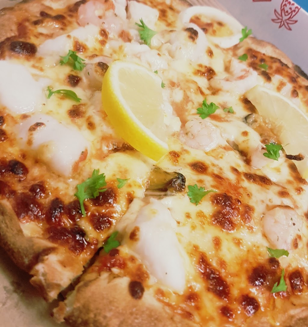 Pizza Napoli | meal delivery | 1/6 Trouts Rd, Everton Park QLD 4053, Australia | 0733543005 OR +61 7 3354 3005