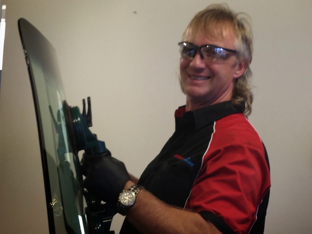 SPEEDY AUTOGLASS | car repair | 2/2 Millennium Circuit, Helensvale QLD 4212, Australia | 1800138007 OR +61 1800 138 007